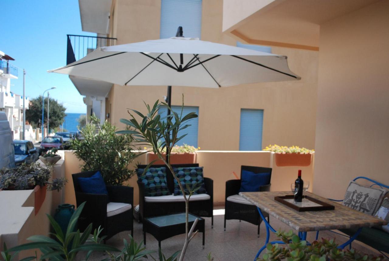 Apartment Conchiglie 2 Кала Гононе Екстериор снимка