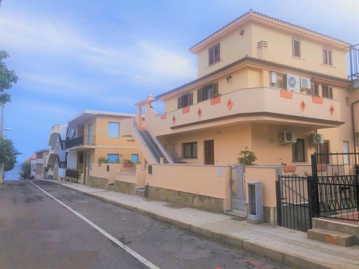 Apartment Conchiglie 2 Кала Гононе Екстериор снимка